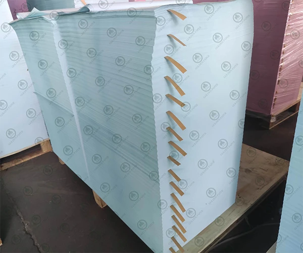 ورق NCR: جعل الكتابة واضحة وصديقه