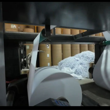 حار بيع 54G 58g 70g Lwc المجلات الورقية الإعلان خفيفة الوزن بي المغلفة الورق