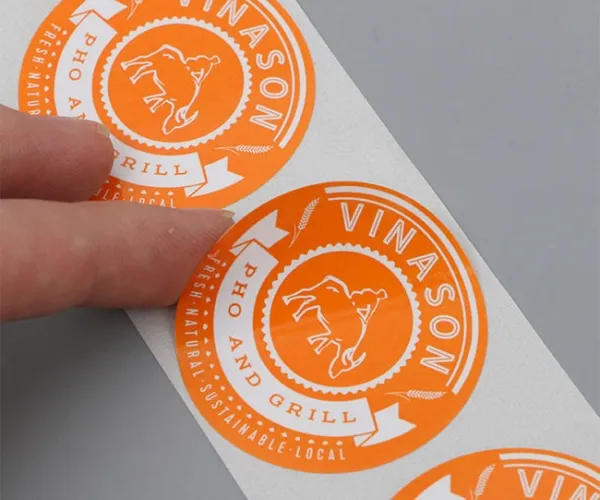 ورق صناعي وملصق